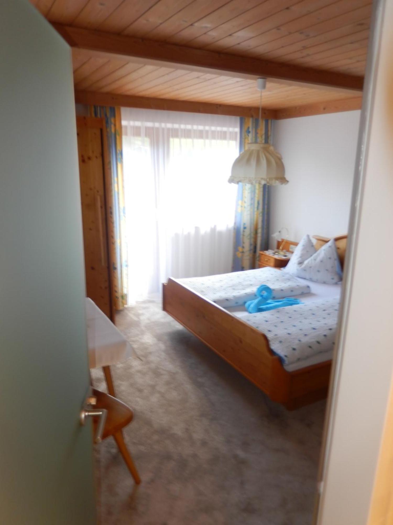 Gaestehaus Lukasser Hippach Room photo