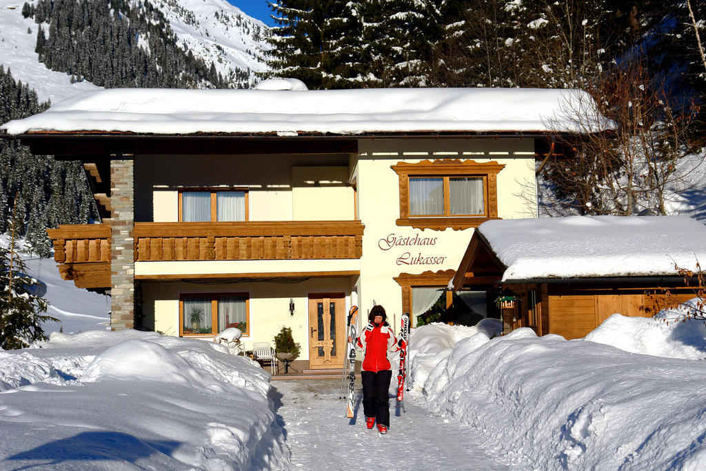 Gaestehaus Lukasser Hippach Exterior photo